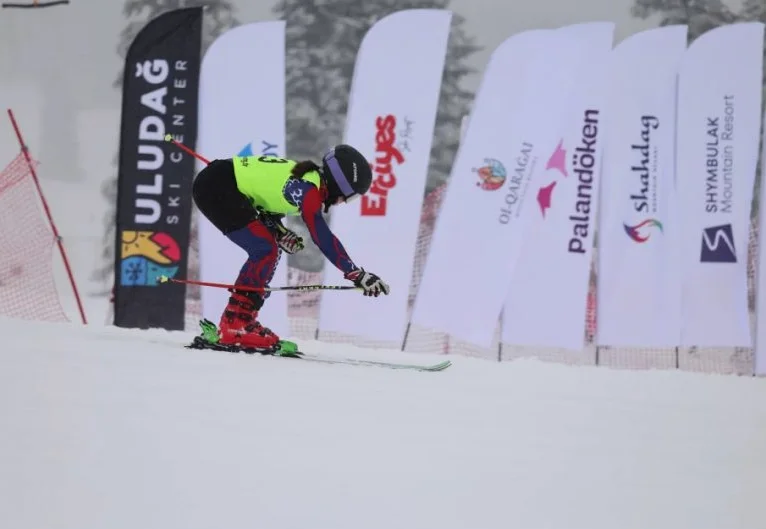 Azerbaijan Tops Categories at Turkic States Ski Cup in Turkey