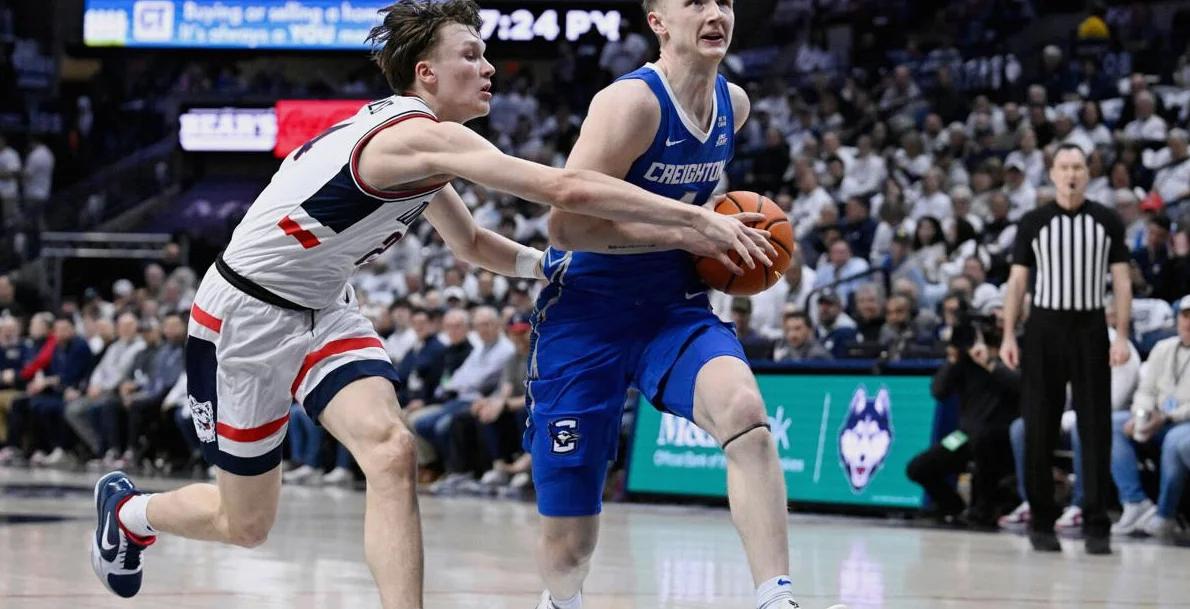 Dix scores 21 to lead Creighton past No. 5 UConn after mom's death