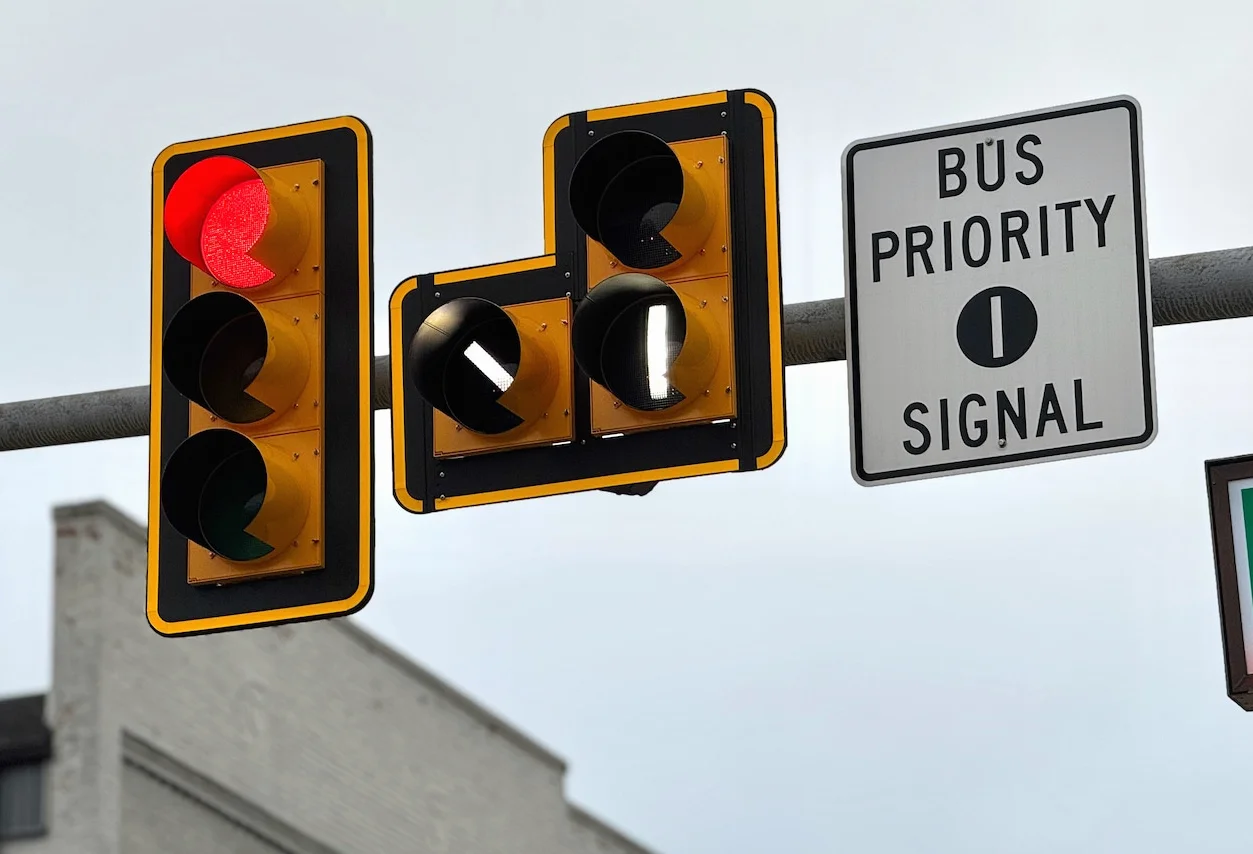 Ann Arbor Bus Lane Uses Pavement Sensors for Traffic Priority