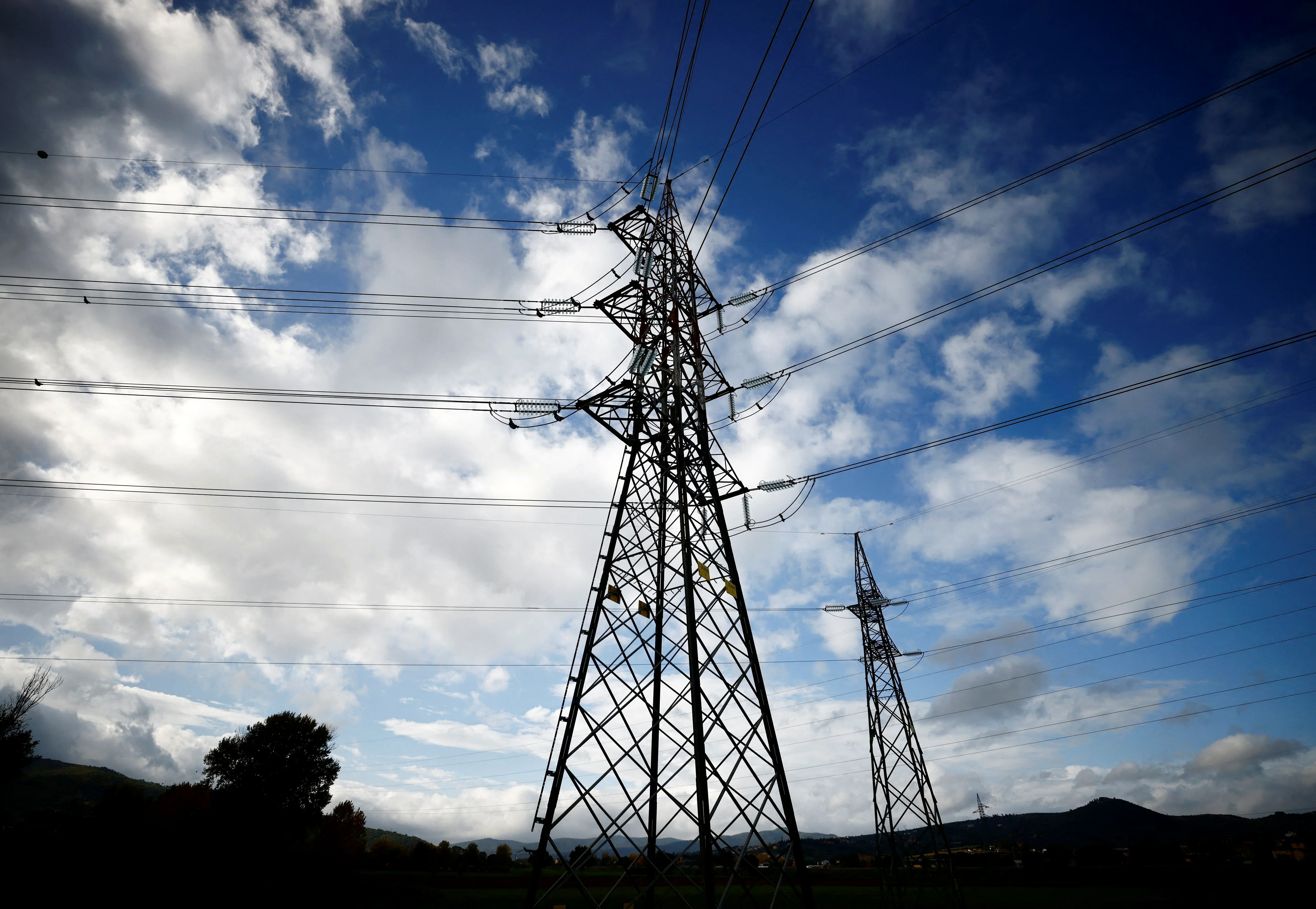 Italy Approves €3 Billion Package to Slash Wholesale Energy Prices