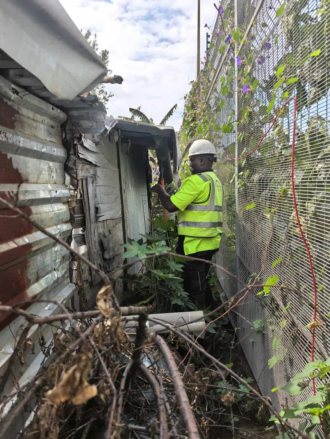 Task Force Removes 3,000 Illegal Power Connections in Thembisa