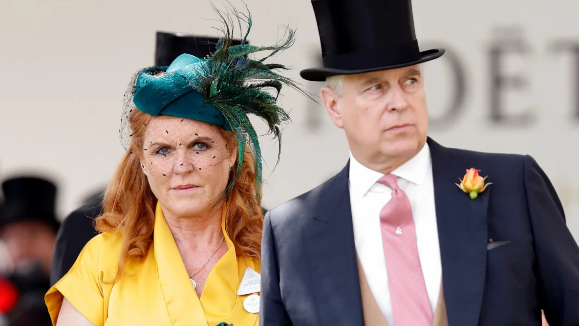 앤드류 왕자, 직무유기 혐의로 체포