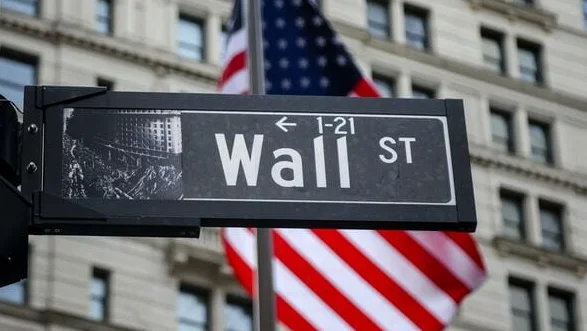 Dow Jones, S&P 500 und Nasdaq starten höher vor Fed-Protokoll