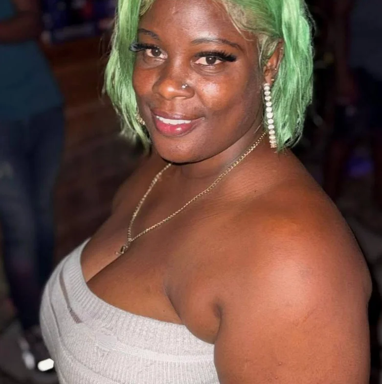 Familie bittet um Spenden nach Brandanschlag auf Frau an Tankstelle