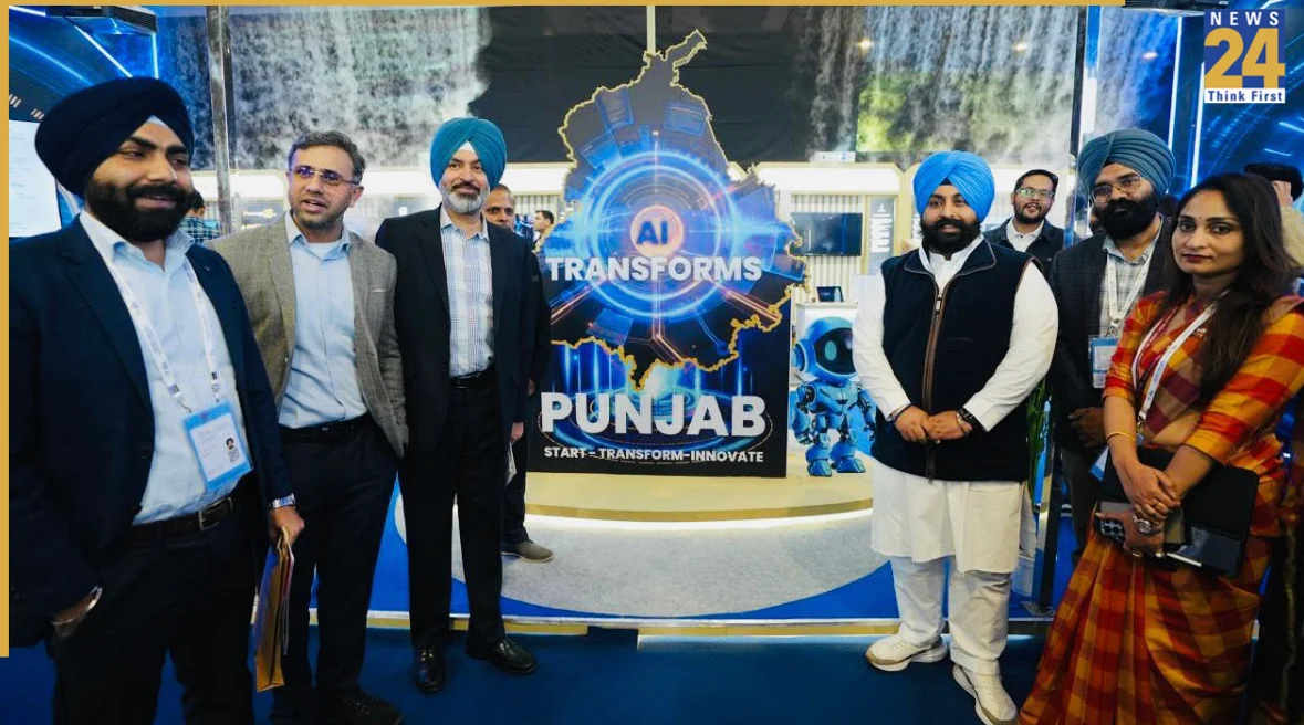 Punjabs Bildungsminister Bains prüft KI-Lösungen für Schulen auf Expo