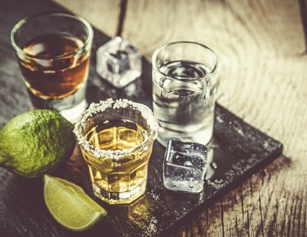 Tirzepatid senkt Alkoholkonsum und Rückfall bei Nagetieren