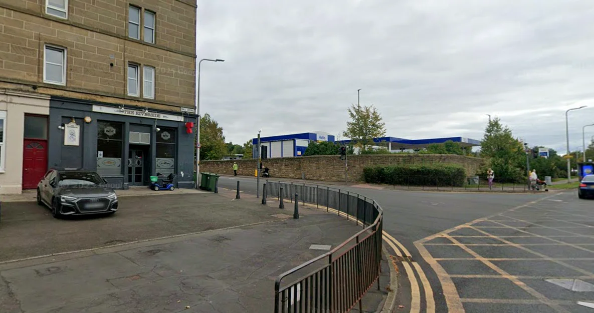 에드inburgh 지역, ‘도주 운전’ 차량 추적 중