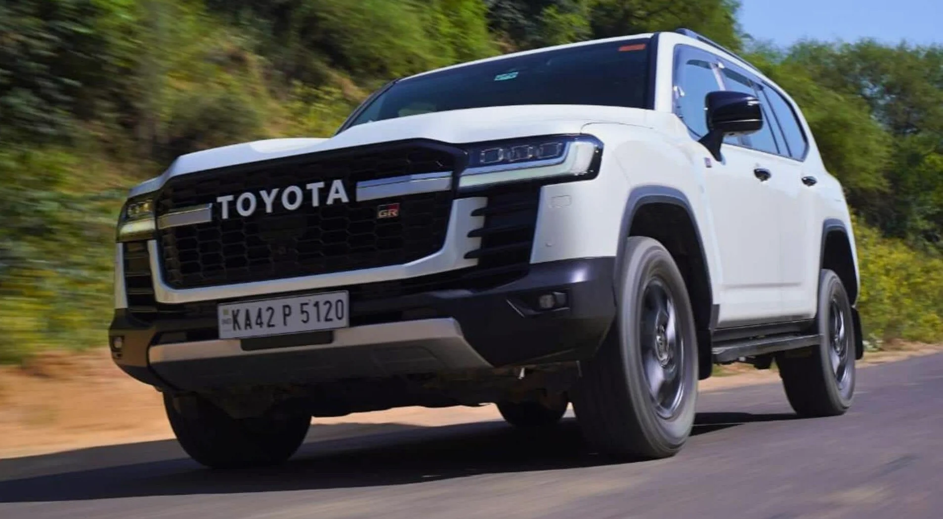 토요타, 인도 시장에서 란드 크루저 300 962대 리콜