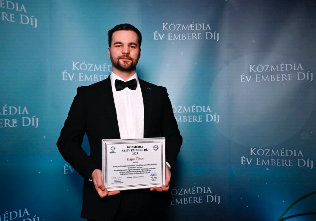 Hungarian Astronaut Tibor Kapu Named 'Person of the Year' for Scientific Contributions