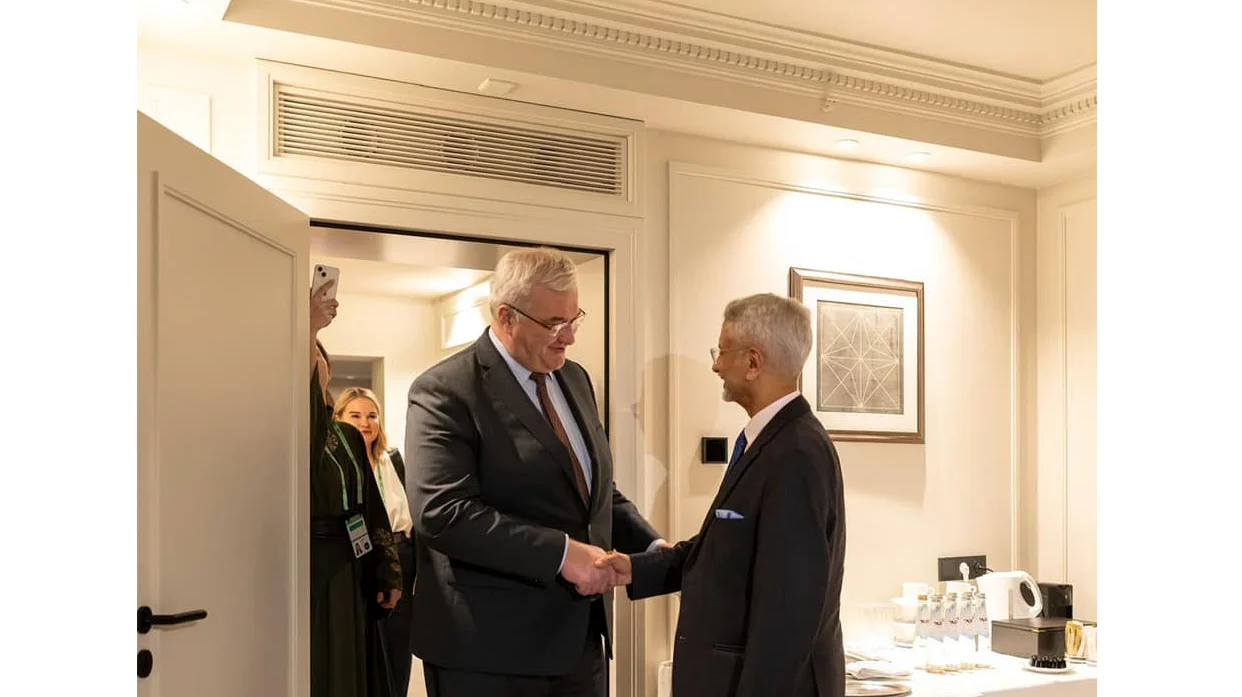 Jaishankar meets Ukrainian FM at Munich, discusses conflict and ties