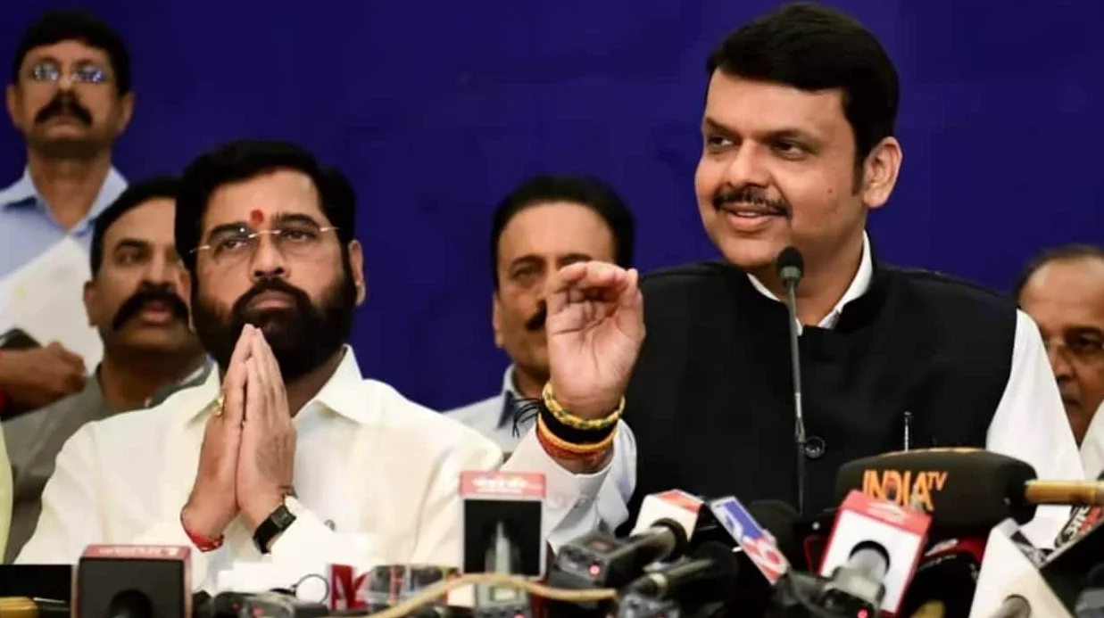 Maharashtra legislature starts Budget Session without LoPs due to resignation and 10% rule