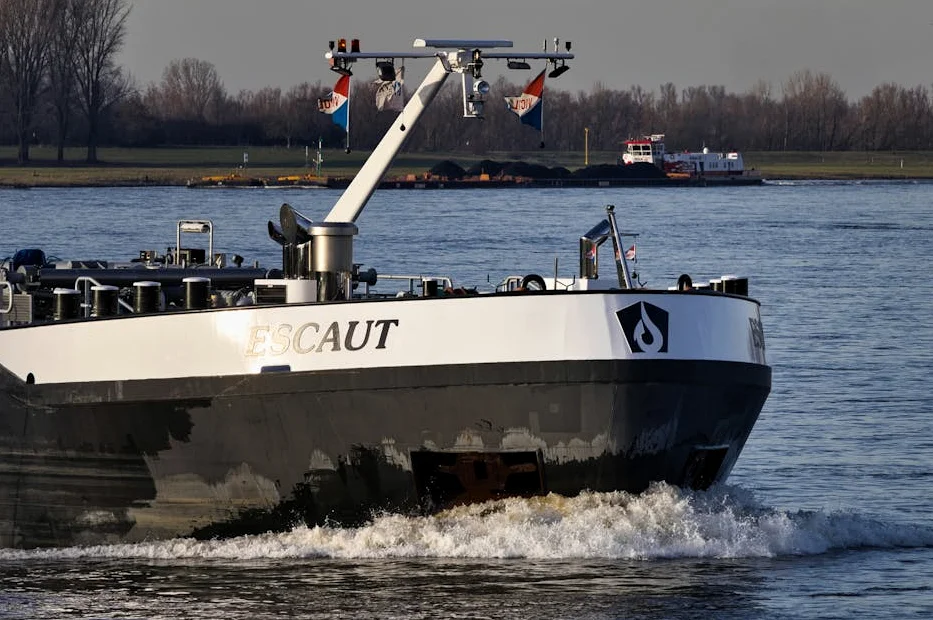 Frachter-Navigatorin nach tödlicher Kollision in Zentral-Japan verhaftet