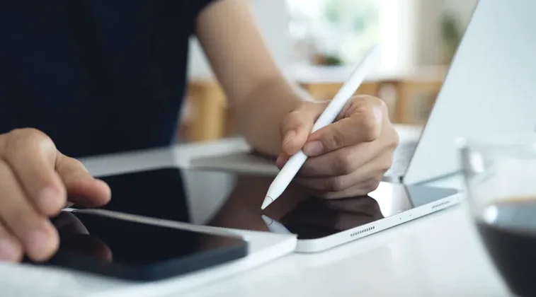 Dentsu Entertainment and Iconic Arts Partner to Build Brand-Centric Intellectual Property