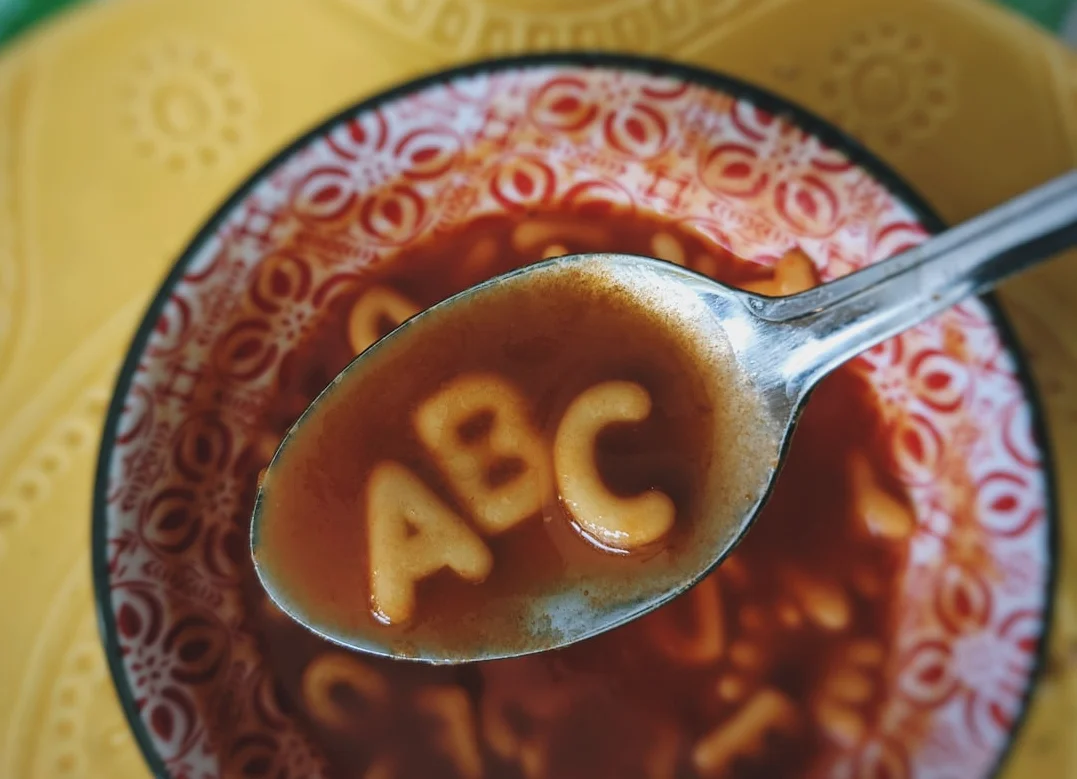 Economic Data Alphabet Soup on the Menu: FOMC Minutes, GDP, PCE, PMIs, UMich | Investing.com UK