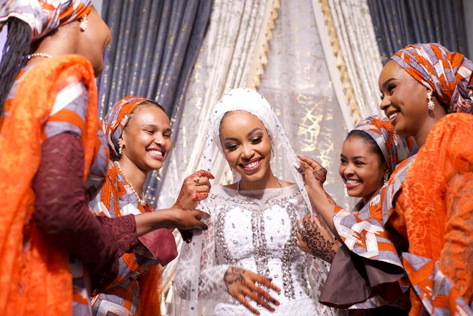 ティヌブ大統領の改革を支持する結果、APCが首都などで圧勝