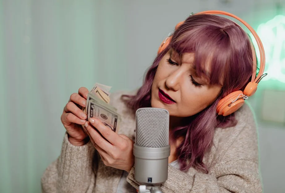 Talarico recibe donaciones tras cancelación de entrevista con Colbert