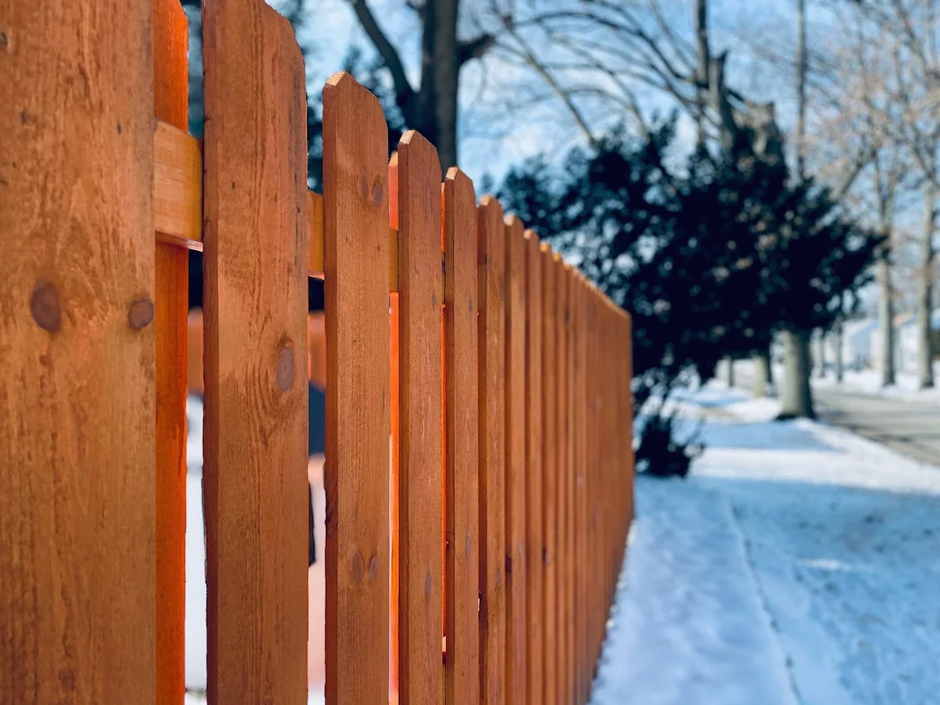 Opciones duraderas para vallas de privacidad: expertos de Nueva Jersey revelan alternativas de fácil mantenimiento