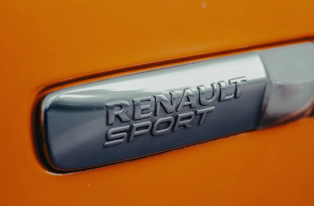 Renault Austral: The Euro Hybrid SUV Americans Are Importing Early