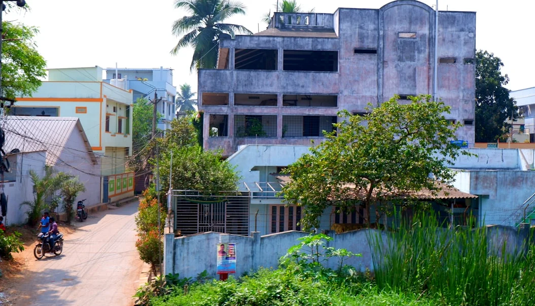 Andhra CM Pitches 2029 Housing Goal for Poor, Expands Agric Support