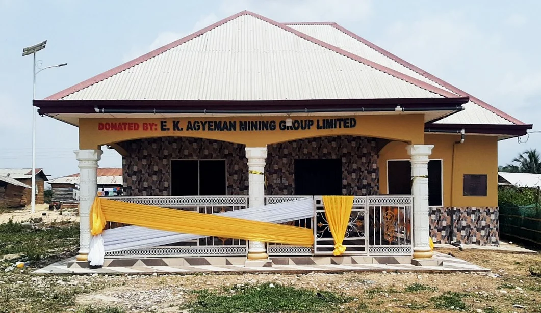 E.K. Agyeman Mining Builds Teachers’ Quarters in Manso-Nyamebekyere