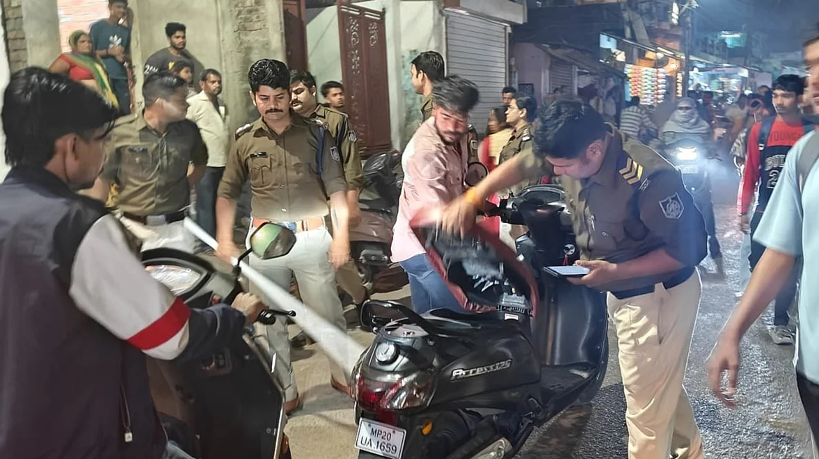 Jabalpur Police Seize 173 Quarters of Illegal Liquor, Book 238 in 24-Hour Crackdown