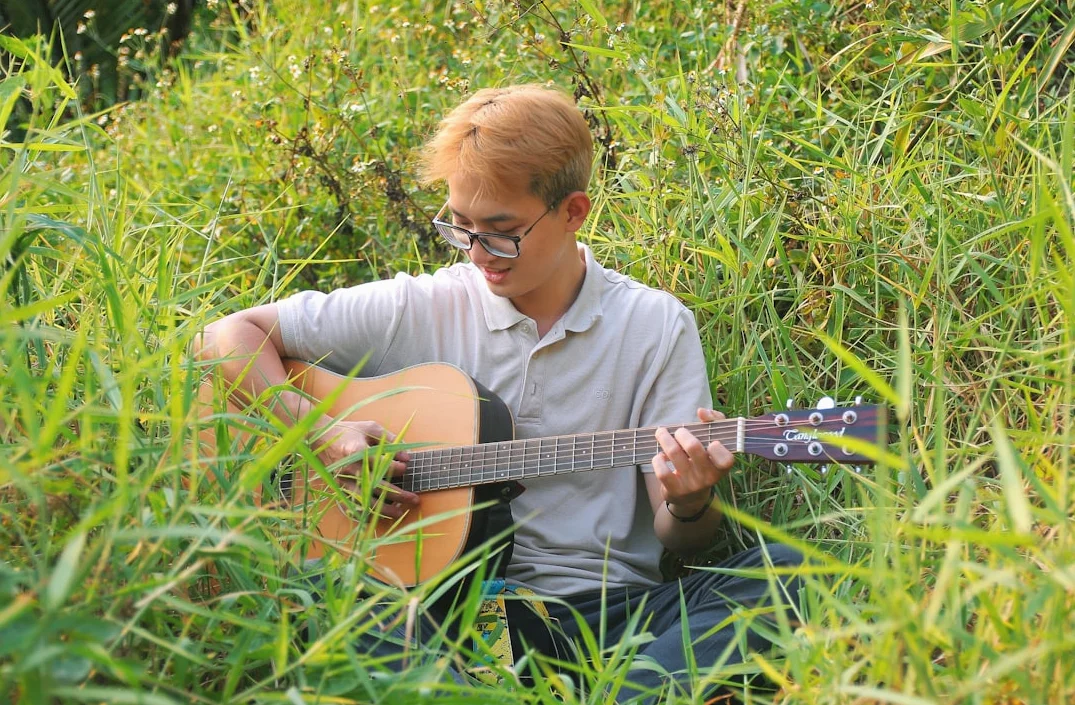 Legendary Singer-Songwriter Neil Sedaka Dies at 86, Leaving a Lasting Legacy