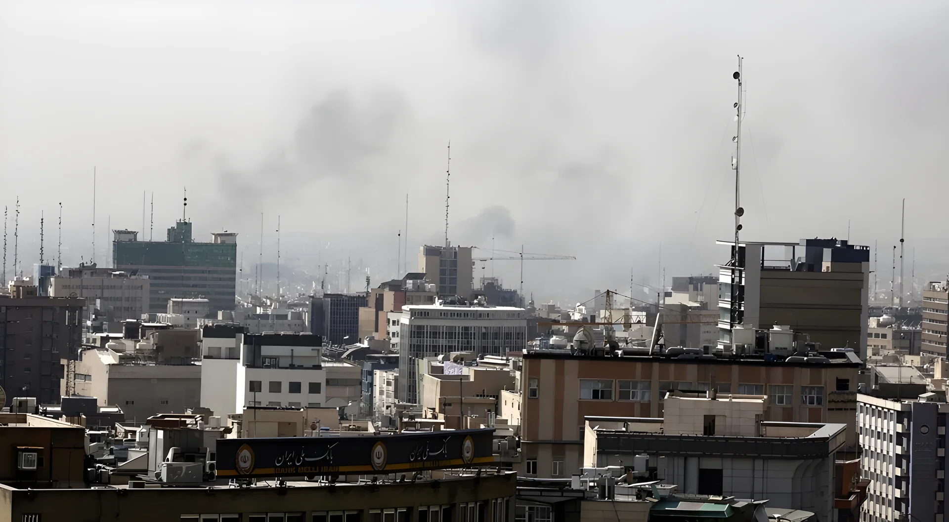 US, UK Advise Citizens in Qatar to Shelter After Israeli Attack on Iran