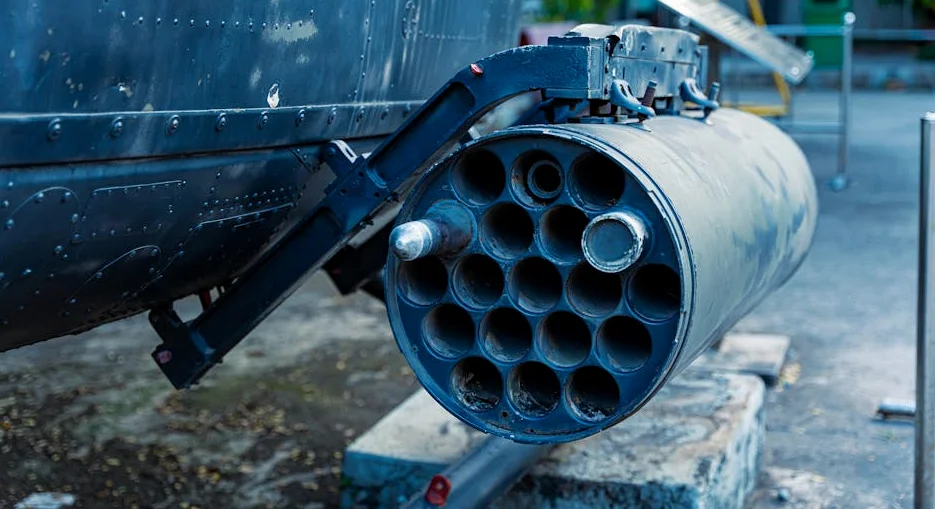 Iran feuert Raketen auf Israel, IDF warnt vor Gefahr