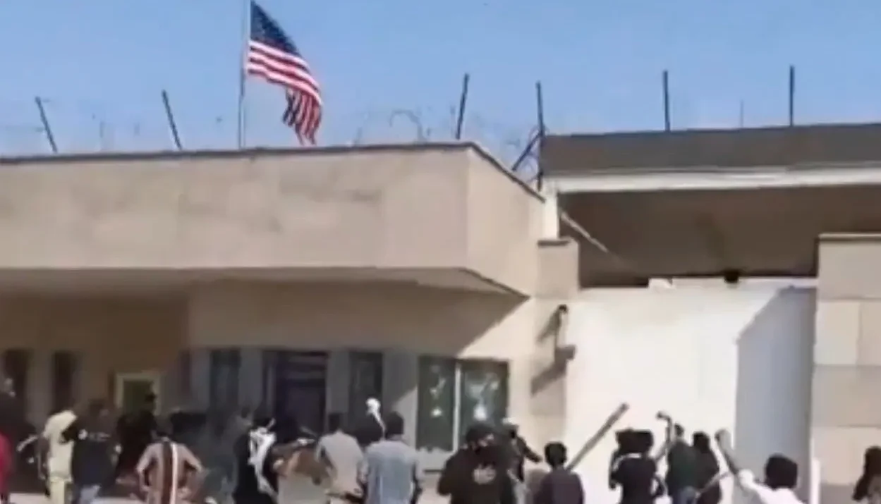 Pakistan Protests Escalate Amid US-Israel Strikes on Iran; Five Injured in Karachi