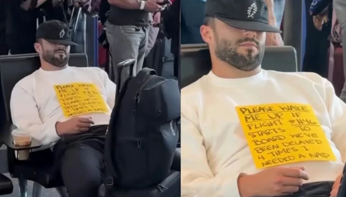 Mann schläft bei vier Flugverspätungen ein – mit einem Zettel: ‘Weck mich, wenn…’