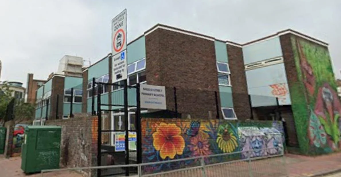 Eltern kämpfen gegen geplanten Schulschließung