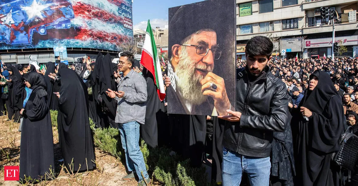 아야트올라 카메니의 아들, 후계자로 주목받아