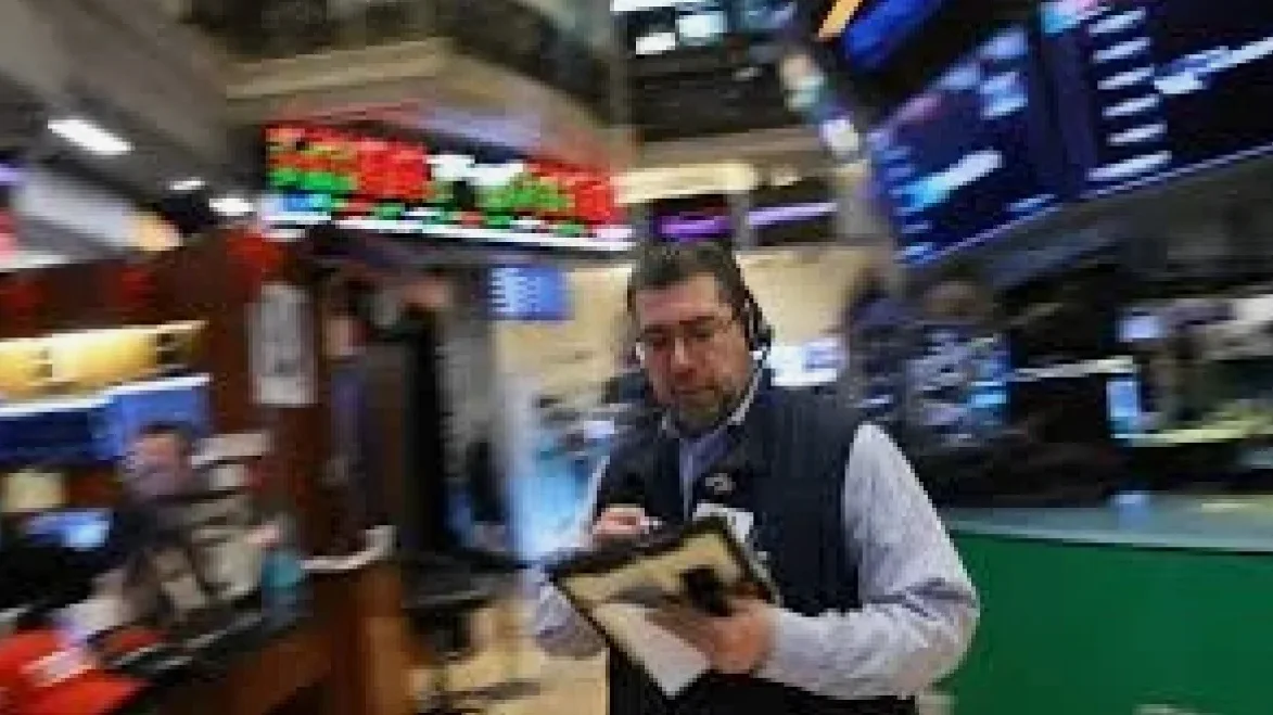Futuros del Dow caen tras parcial recuperación de Wall Street y mercados globales