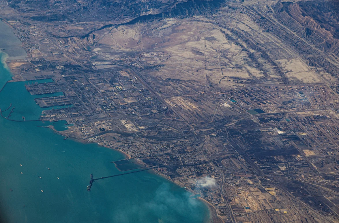 Iran Threatens Months of Disruption in Strait of Hormuz with Drones and Missiles