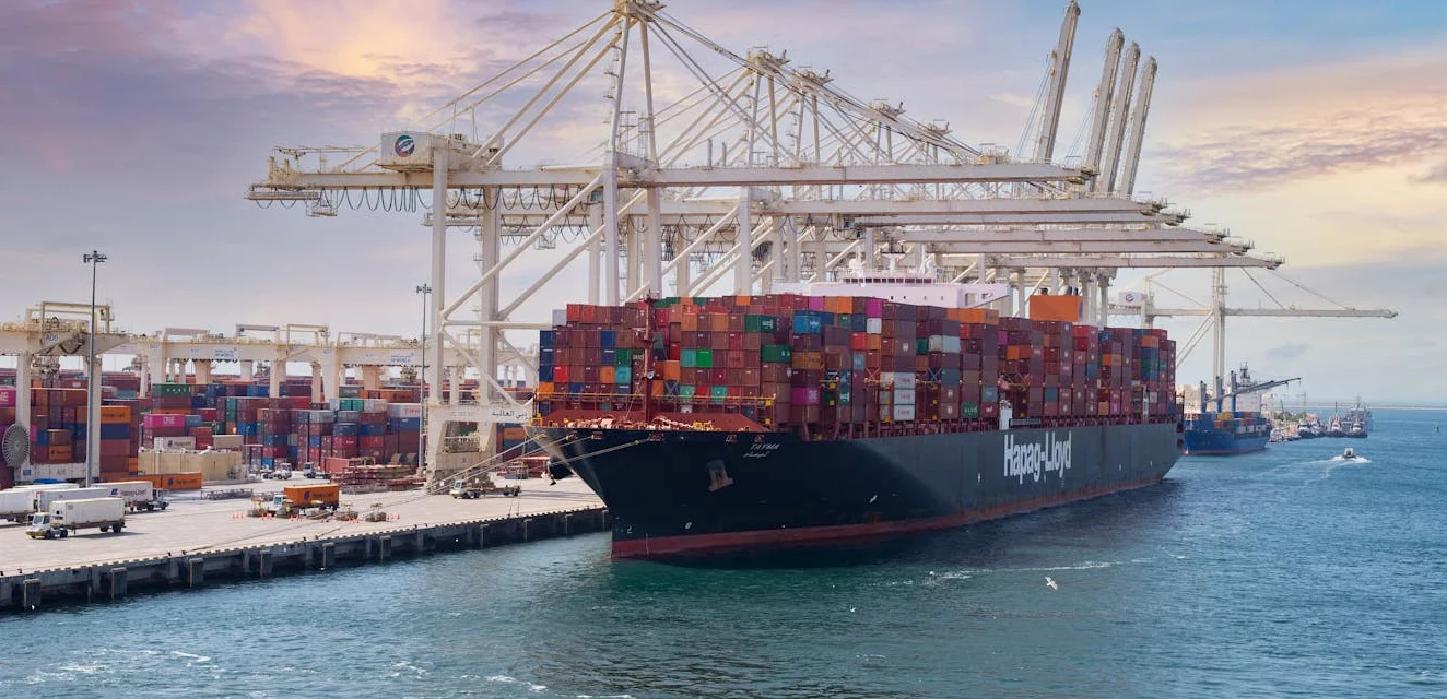 Strait of Hormuz Closure Threatens Global Food and Consumer Prices