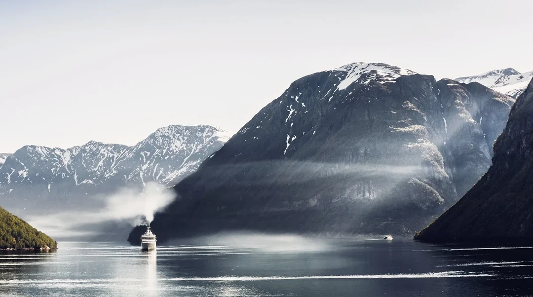 Gasto en defensa en el Ártico: implicaciones económicas