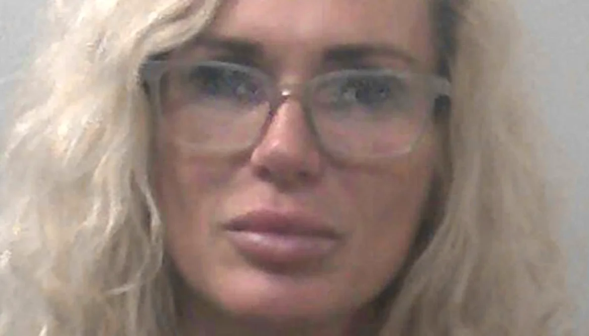 Gun smuggler posed as bereaved woman after bringing weapons to Britain