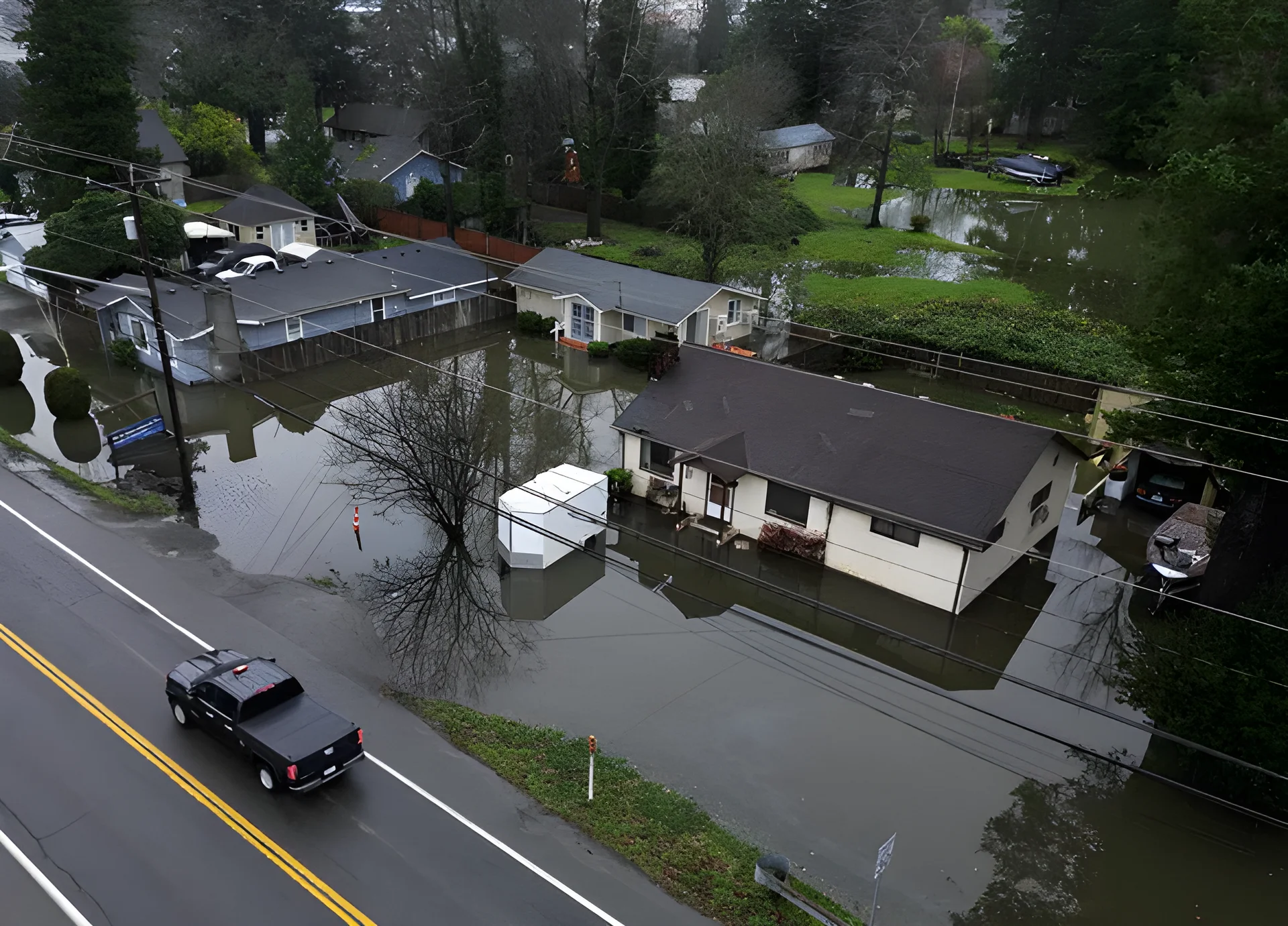 Washington aprueba ley que obliga a propietarios a revelar riesgos de inundaciones a inquilinos