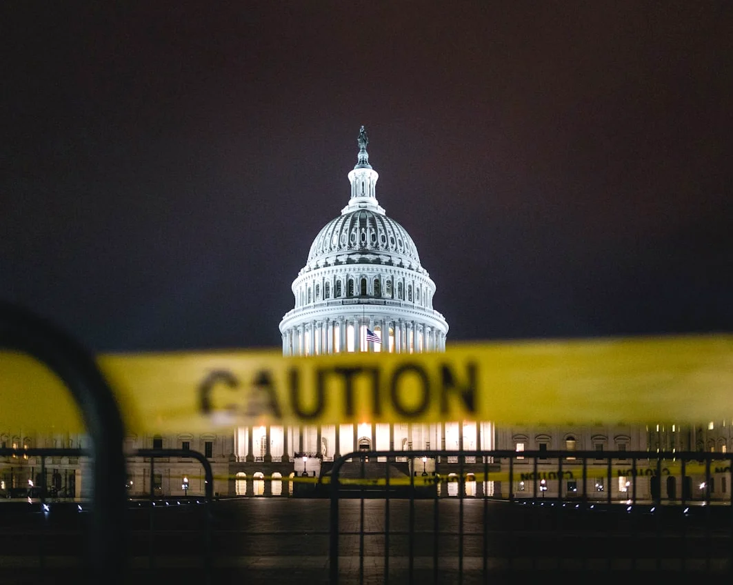 Corte de EE.UU. bloquea fin de protección para 350.000 haitianos