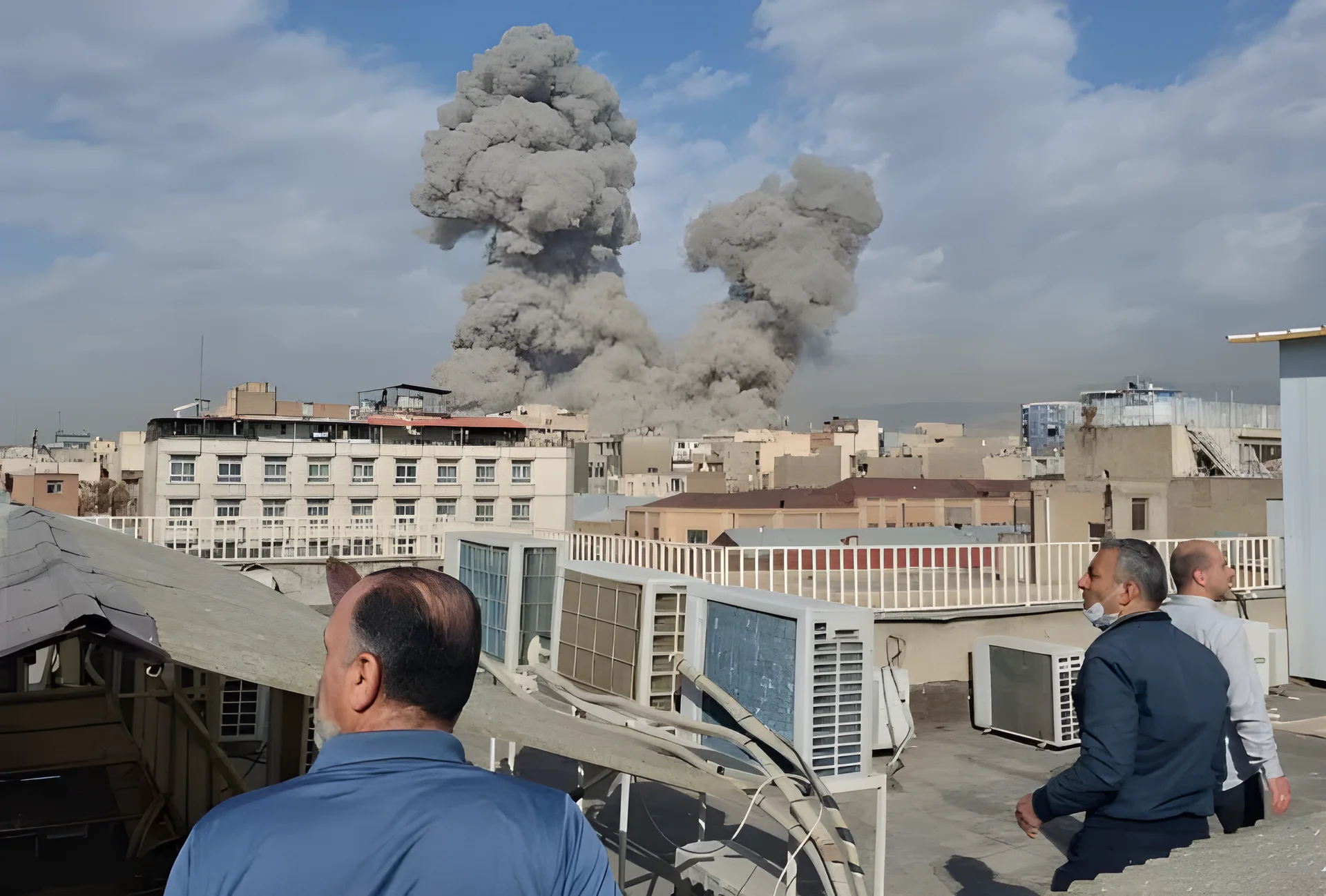 U.S.-Israel Launch Major Strikes on Iran, Prompting Retaliatory Attacks Across Middle East