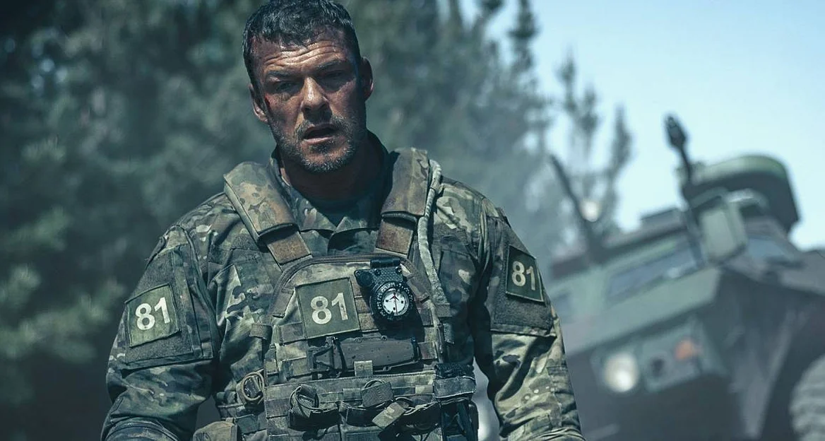 Alan Ritchson Stars in ‘War Machine,’ a Gory Netflix Action Thriller