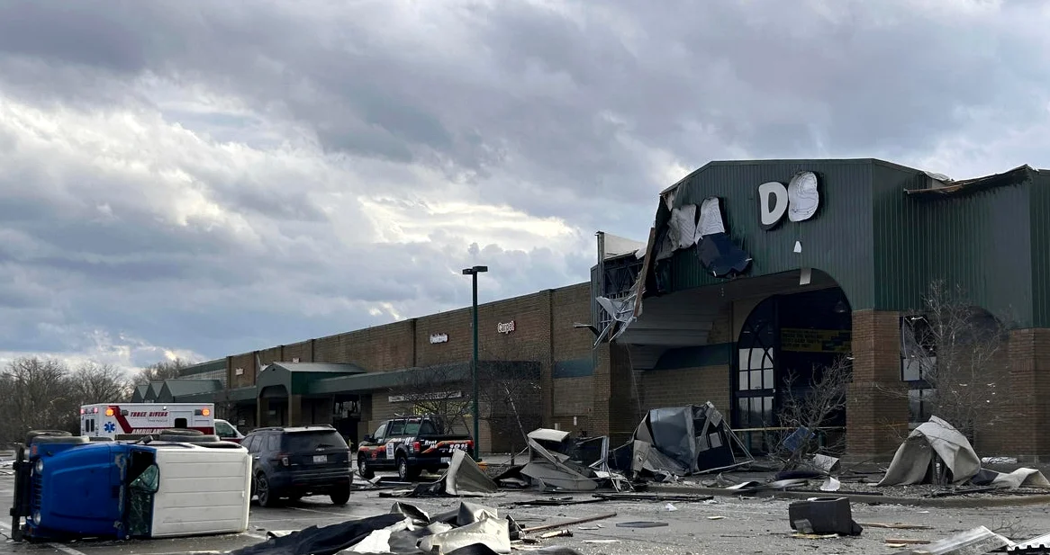 At least 6 dead after reported tornado rips through Michigan and storms hit central U.S.