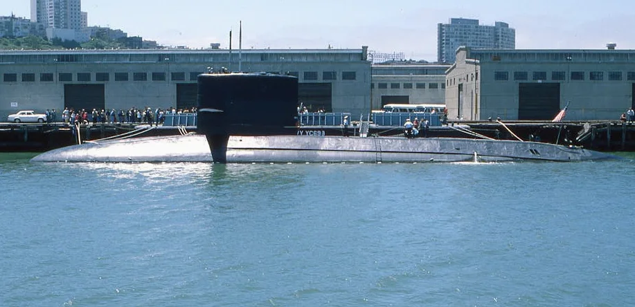 インド、イラン軍艦の寄港を許可　米がスリランカ沖で沈没させた艦の後