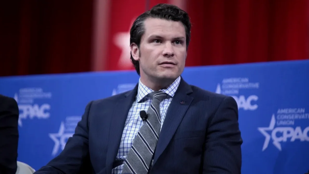 Pete Hegseth Mocks Iranians, Stumbles on Russia-Iran Intelligence Question