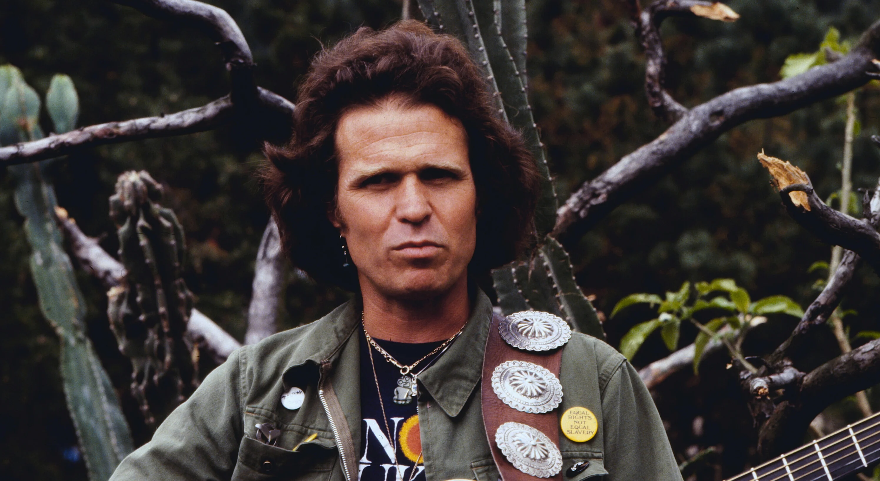 Country Joe McDonald, cuya canción anti guerra se convirtió en himno, fallece a los 84 años