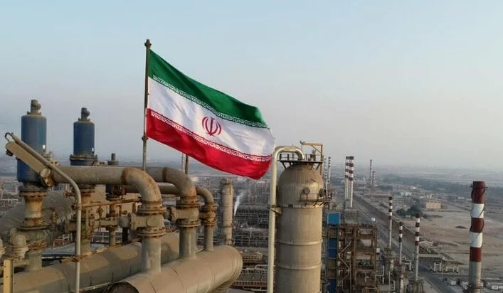 G7, 긴급 회의로 원유 가격 대응