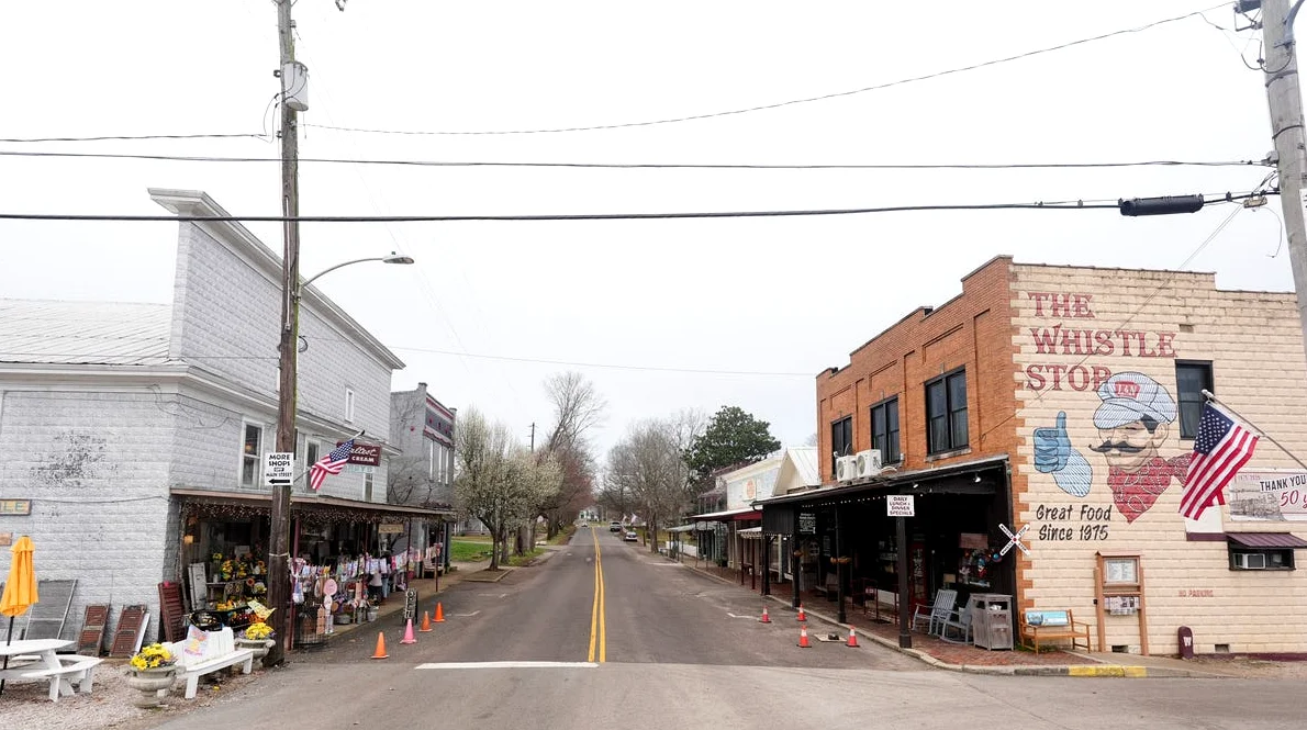 Glendale, Kentucky Mourns Soldier Benjamin Pennington, Seventh Killed in Iran War