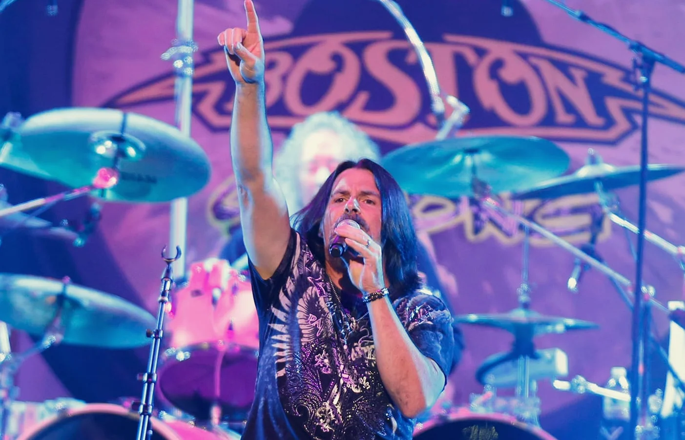 トミー・デカーロ、ボストンの伝説的ボーカリストとして活躍、60歳で死去