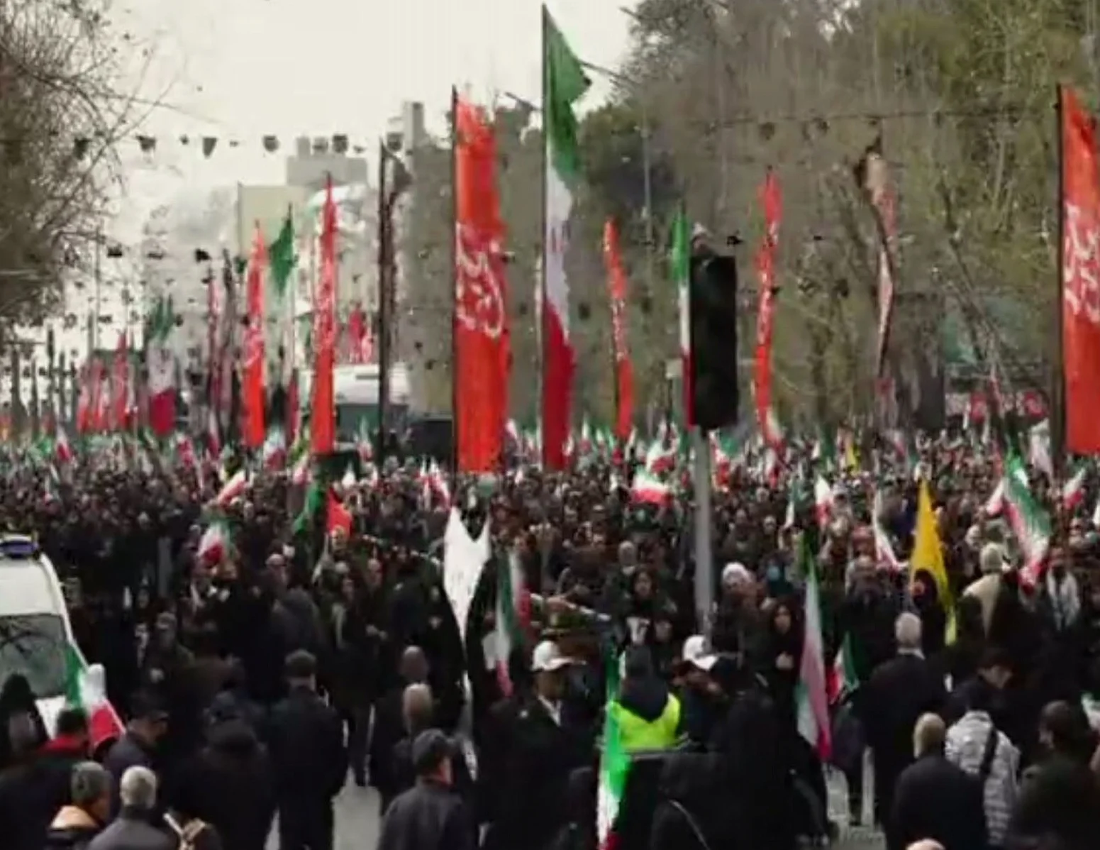 Iran Large Crowds Attend Funeral Procession for Victims of US-Israeli Airstrikes