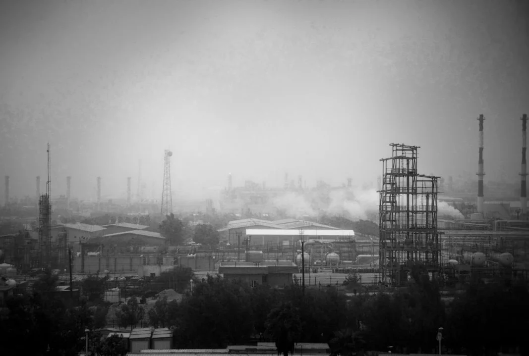 Iran War Drives Oil Prices to Record Highs as Global Markets React